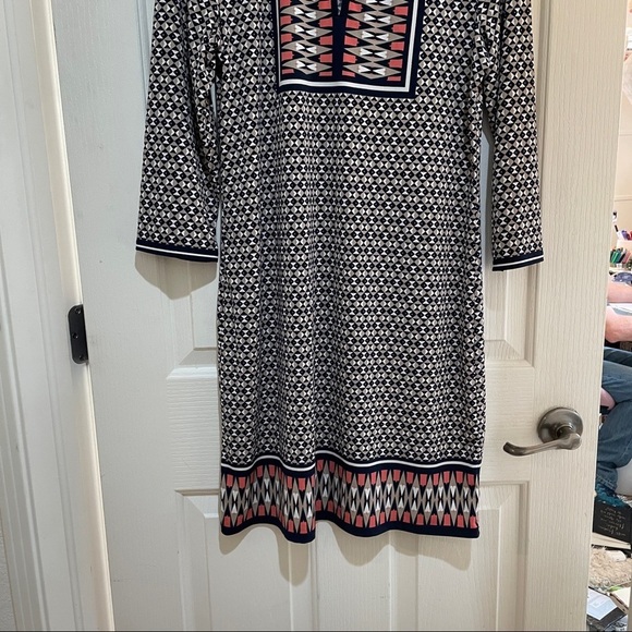 MAX Studio Shift Dress 3/4 sleeve Geometric print Women’s size medium like new - Picture 4 of 7